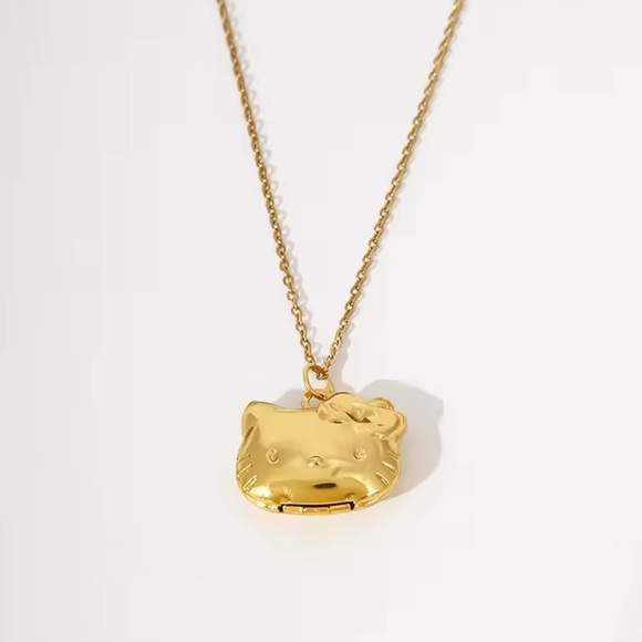 Gold Hello Kitty Locket Necklace - Picture 8 of 9
